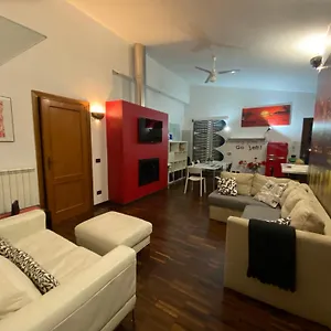 Casa Cirella Near Anagnina Metro Apartamento