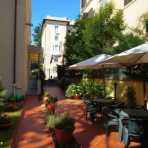 Green Hotel Hotell